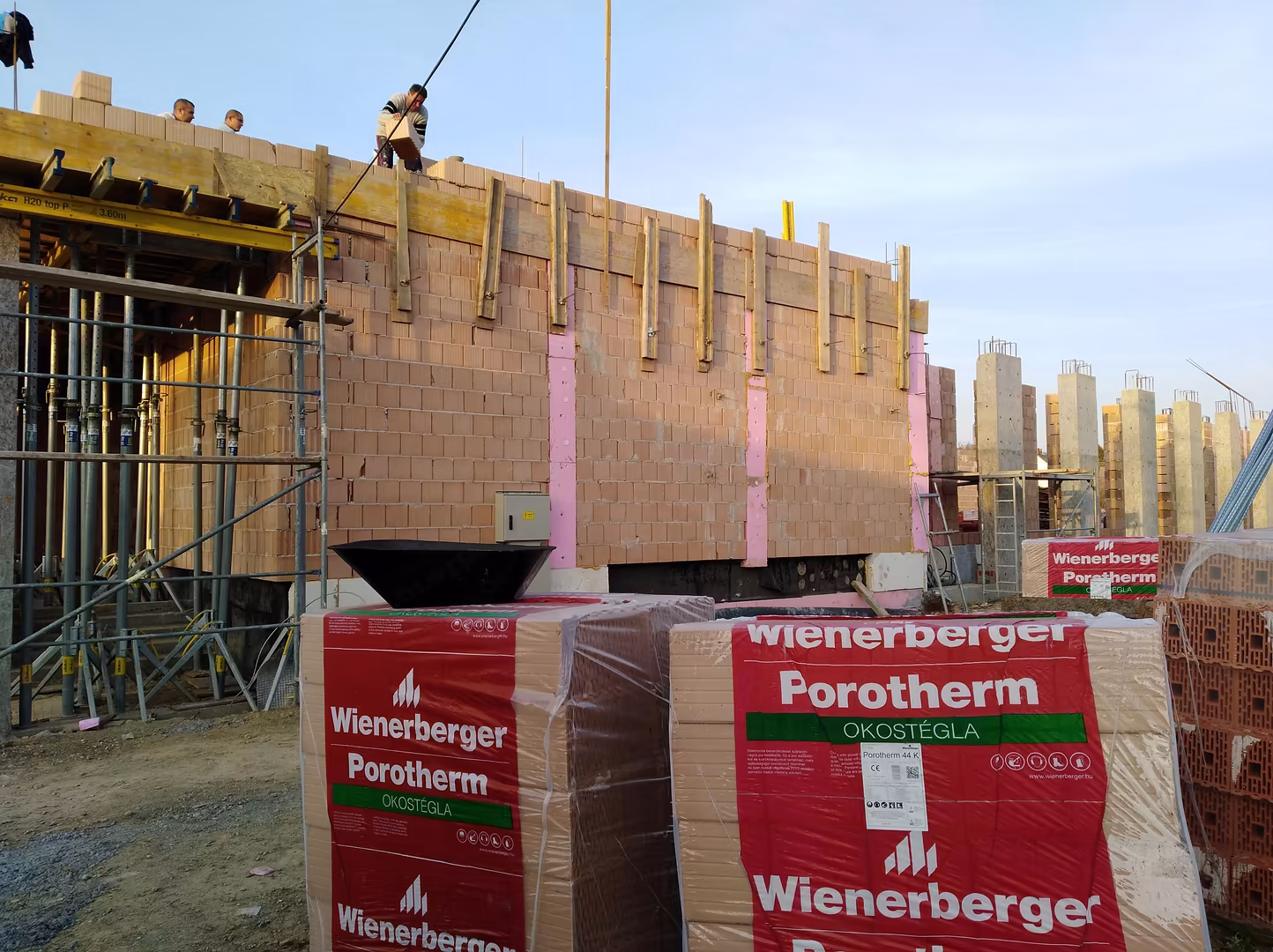 Kg general beremendi redezvenyhaz 14