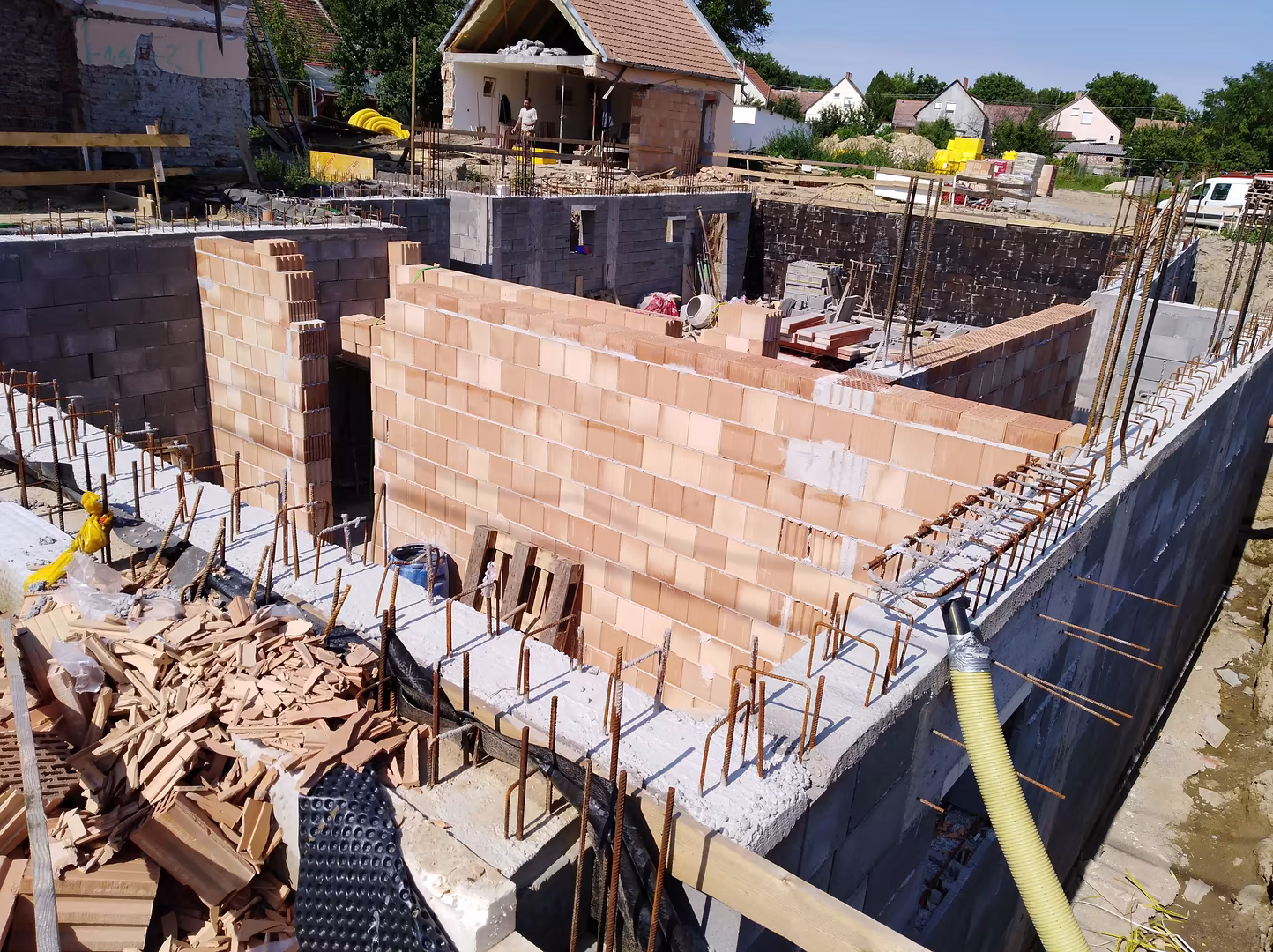 Kg general beremendi redezvenyhaz 7