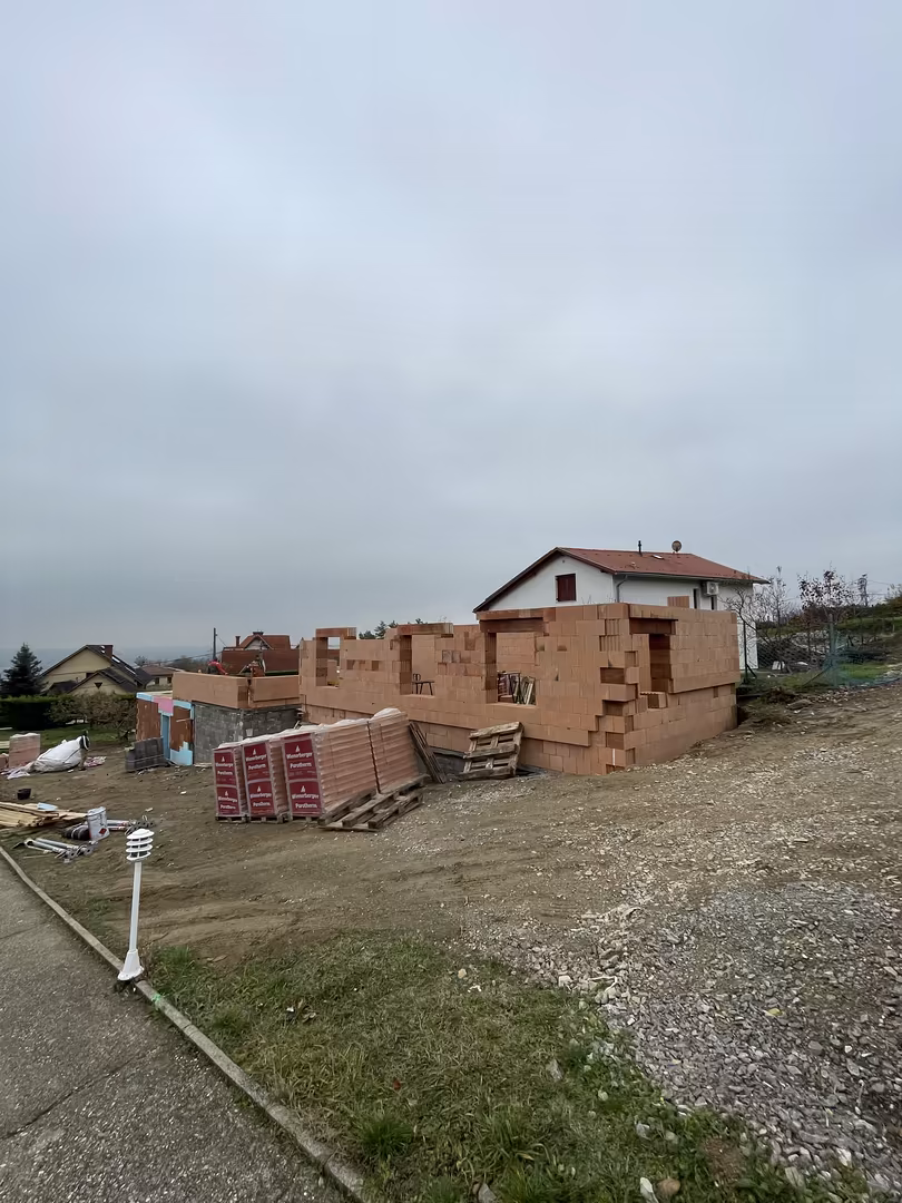 Kg general donatusi ut csaladi haz 36