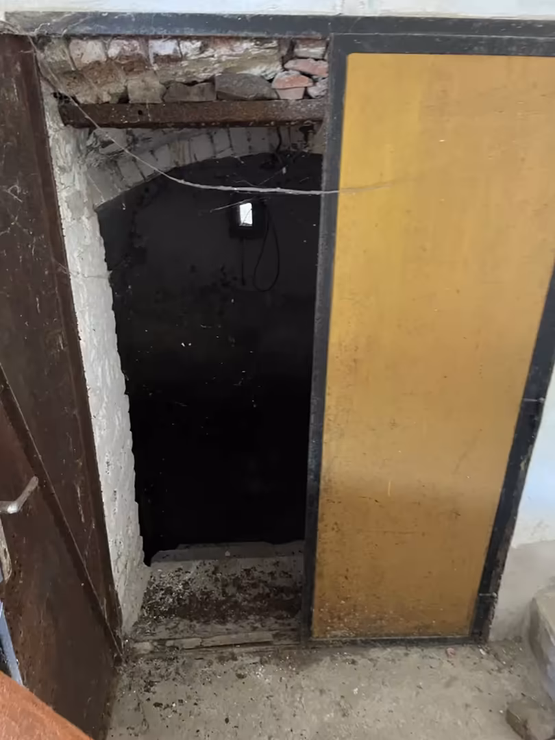 Kg general facan dulo tarsashaz 4