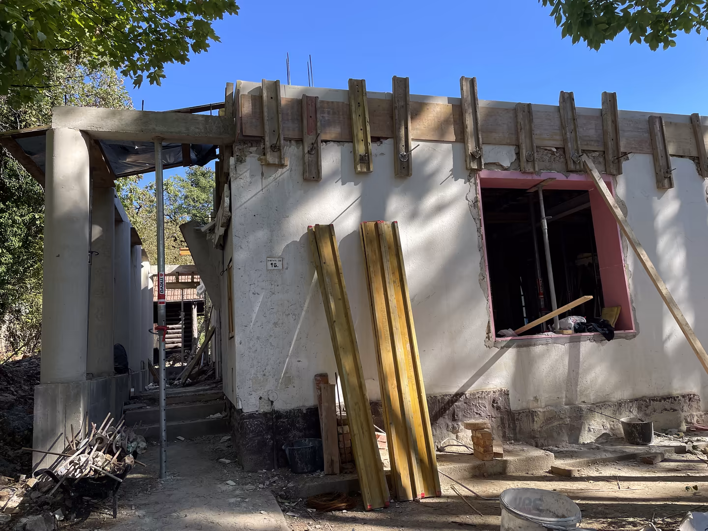 Kg general fenyves sor 9