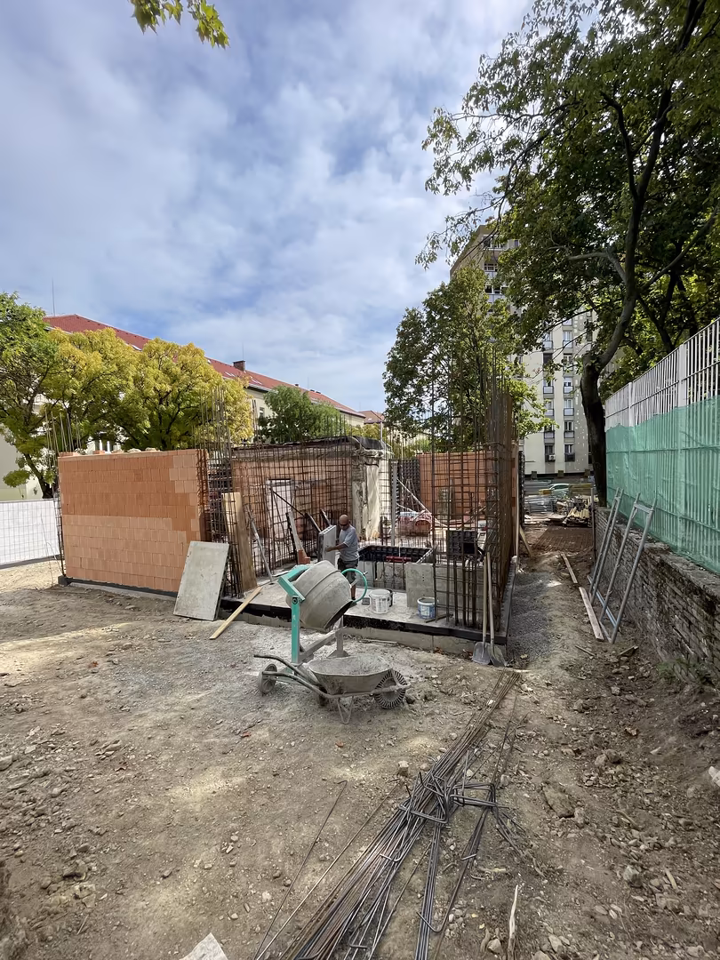 Kg general rokus tarsashaz 19