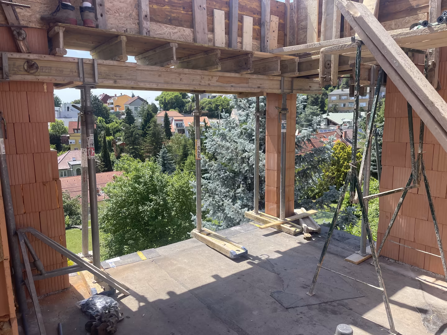 Kg general suranyi 21