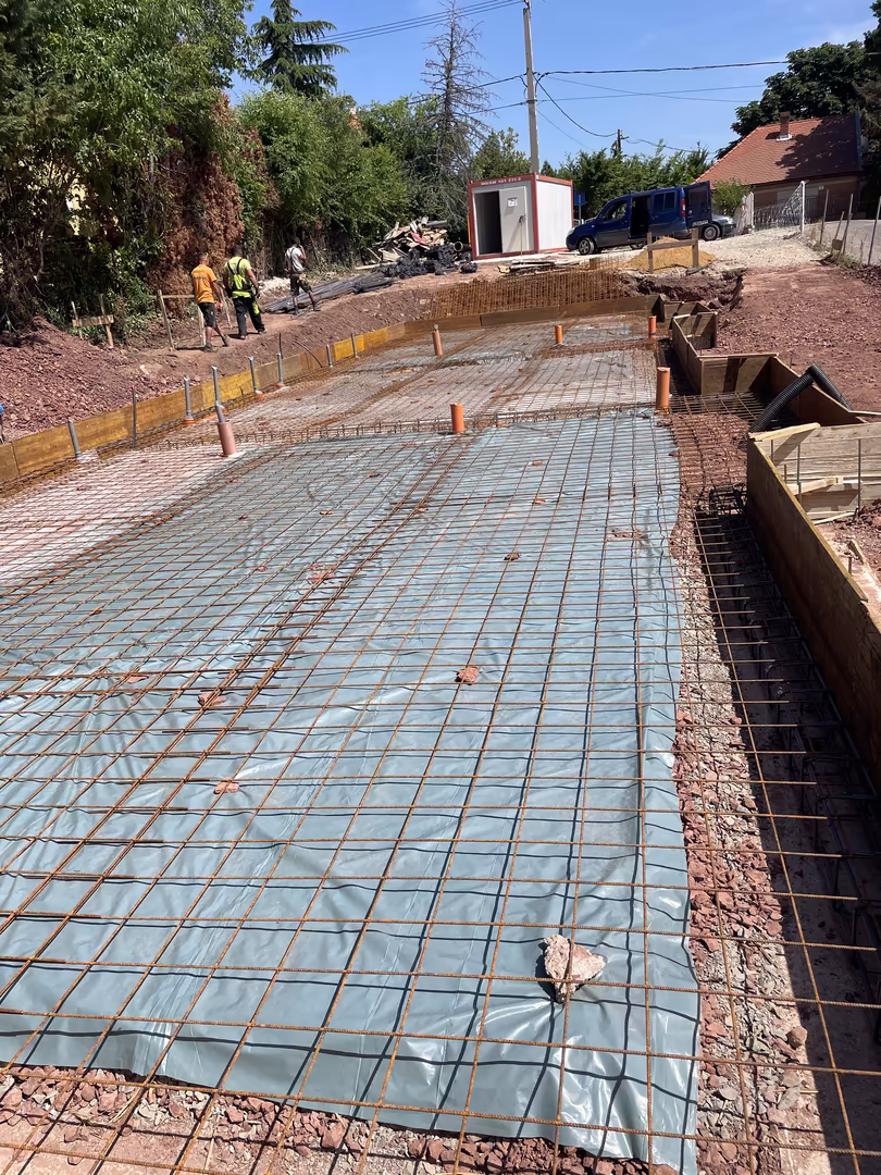 Kg general suranyi 26