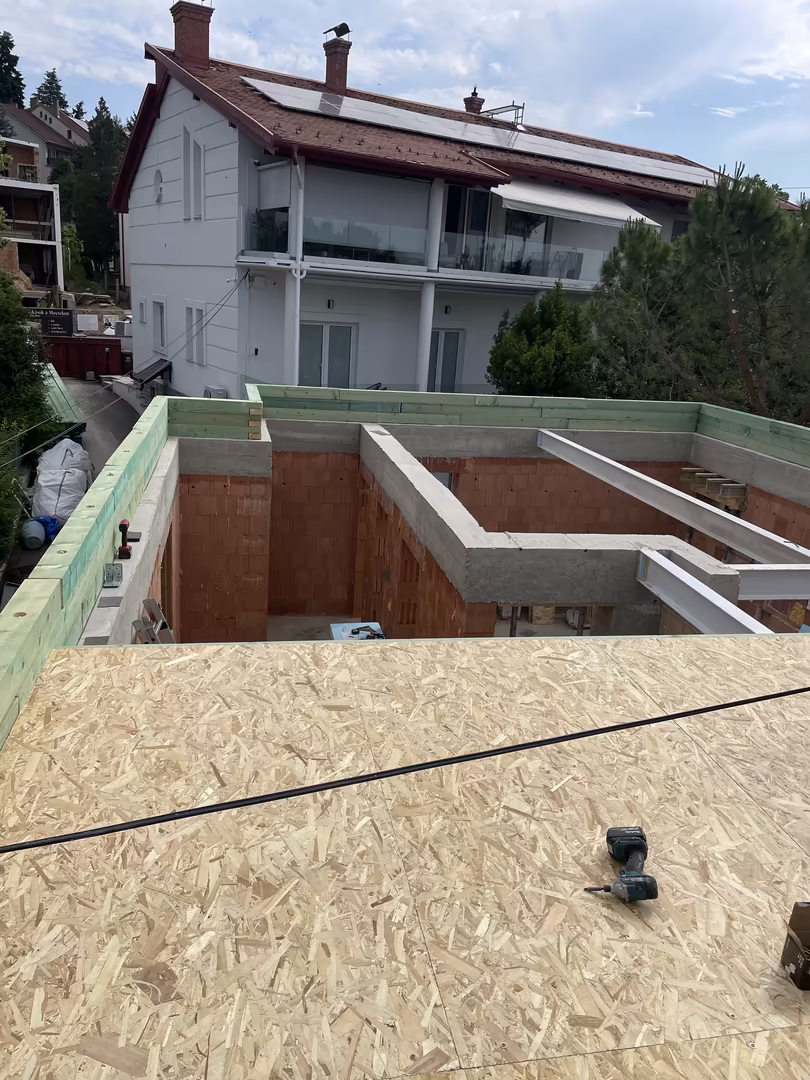 Kg general suranyi 28