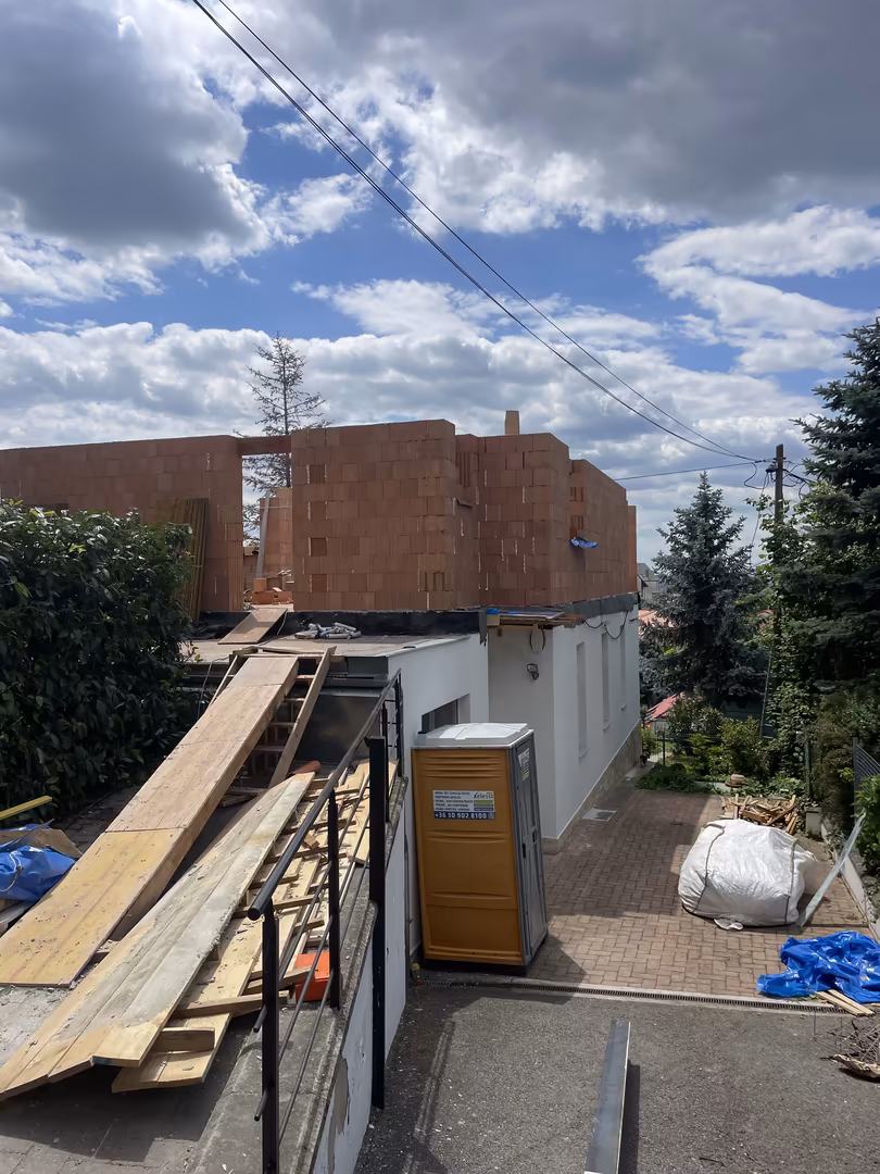 Kg general suranyi 5